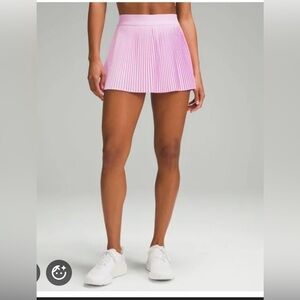Lululemon Varsity HR Pleated Tennis Skirt in Pink